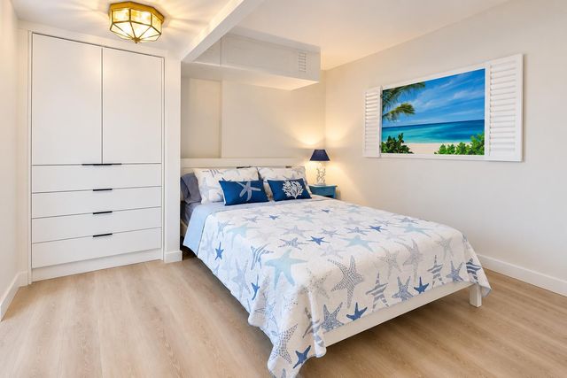 145 Ocean Avenue 303, Palm Beach Shores, FL 33404