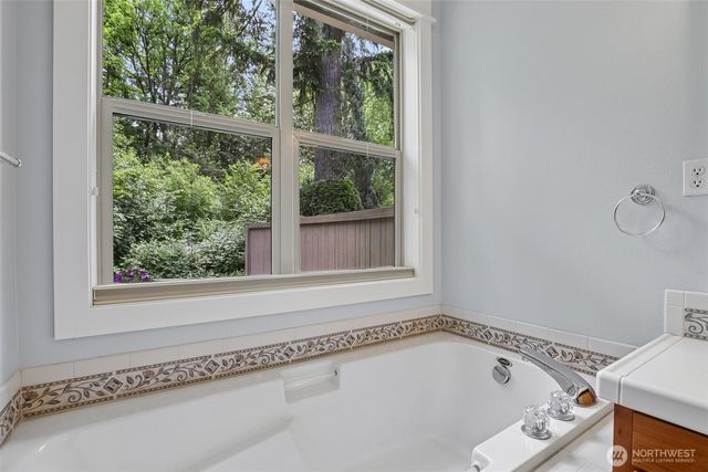 19709 SE 26th Way, Camas, WA 98607