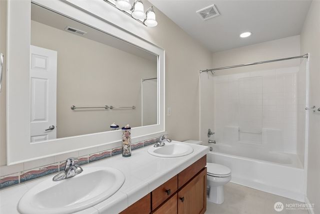 19709 SE 26th Way, Camas, WA 98607