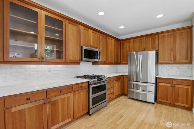 19709 SE 26th Way, Camas, WA 98607
