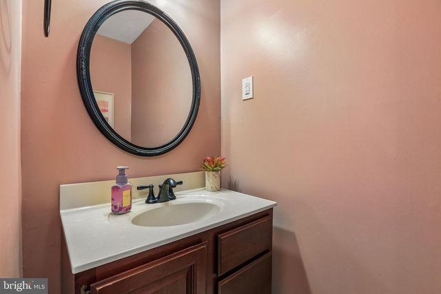 402 RIPPLEWOOD RD, Joppa, MD 21085
