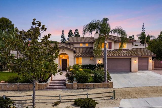 954 Thoroughbred, Norco, CA 92860