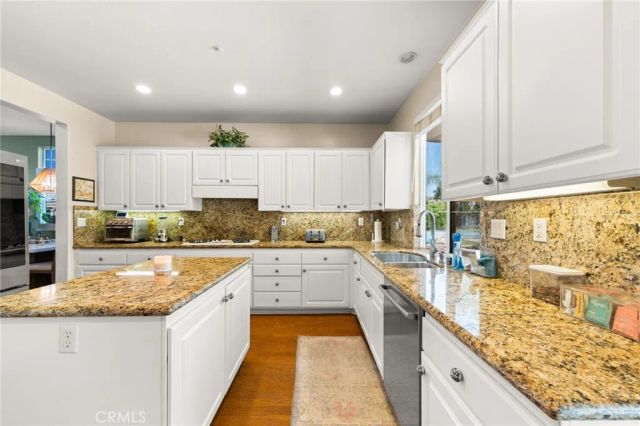 954 Thoroughbred, Norco, CA 92860