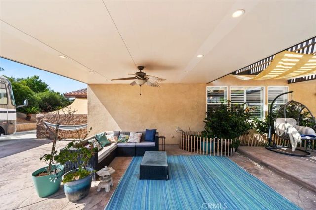 954 Thoroughbred, Norco, CA 92860
