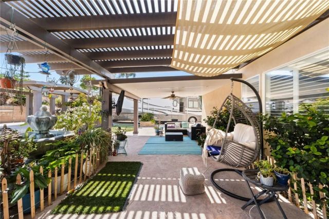 954 Thoroughbred, Norco, CA 92860