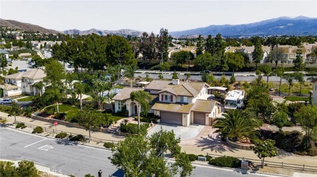 954 Thoroughbred, Norco, CA 92860