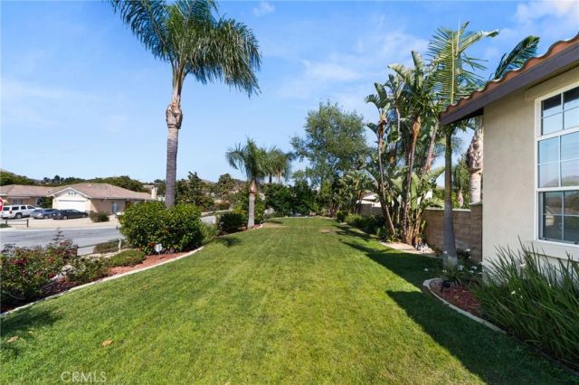 954 Thoroughbred, Norco, CA 92860
