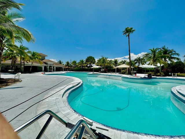 4109 W WHITEWATER Avenue, Weston, FL 33332