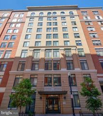 1205 N GARFIELD ST #PH4, Arlington, VA 22201