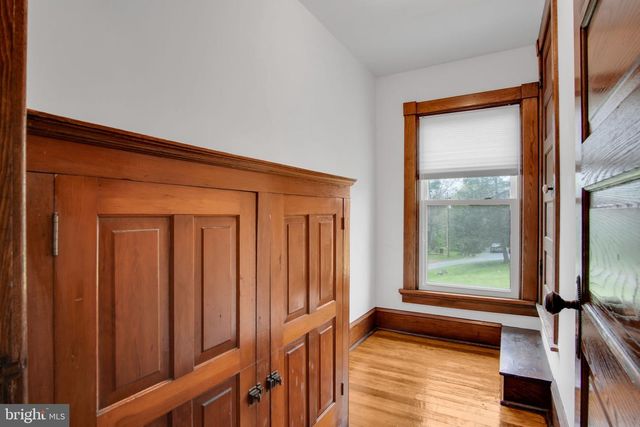 35 RED HILL RD, Newport, PA 17074