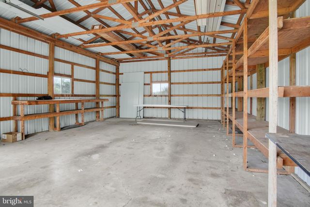 35 RED HILL RD, Newport, PA 17074