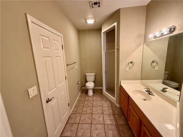 4214 N Meadow View Drive, Fayetteville, AR 72703
