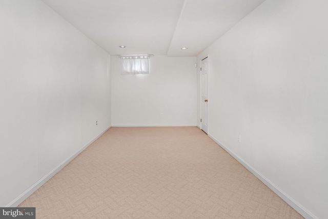 386 MOURNING DOVE DR, Newark, DE 19711