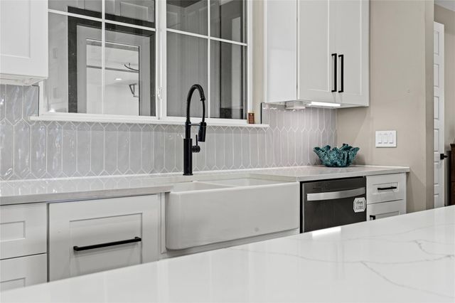 110 Quiet Springs Trail, Willis, TX 77378