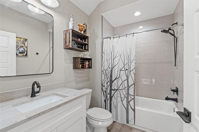 110 Quiet Springs Trail, Willis, TX 77378