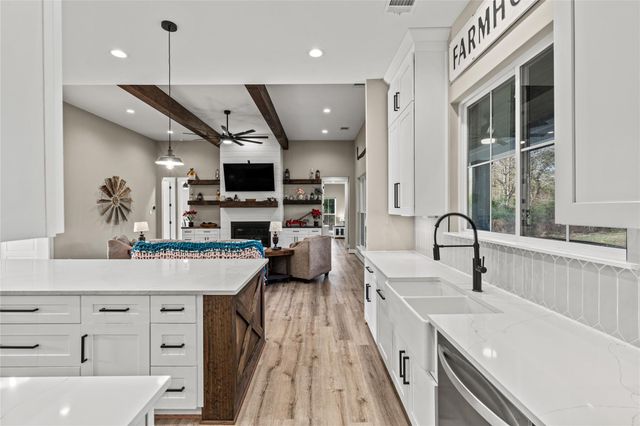 110 Quiet Springs Trail, Willis, TX 77378