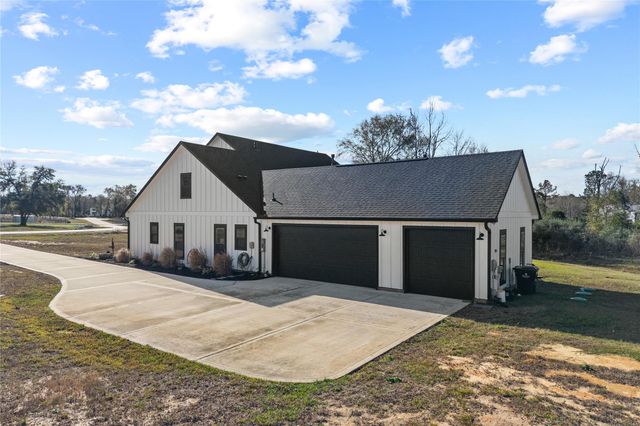 110 Quiet Springs Trail, Willis, TX 77378