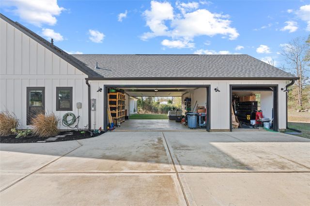 110 Quiet Springs Trail, Willis, TX 77378