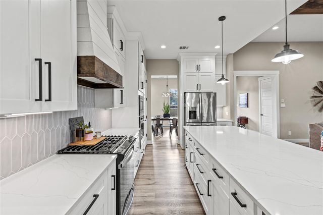 110 Quiet Springs Trail, Willis, TX 77378