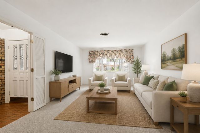 608 W Cheryl Avenue, Hurst, TX 76053