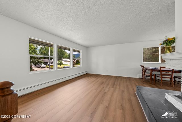 4236 Irene Drive, Anchorage, AK 99504