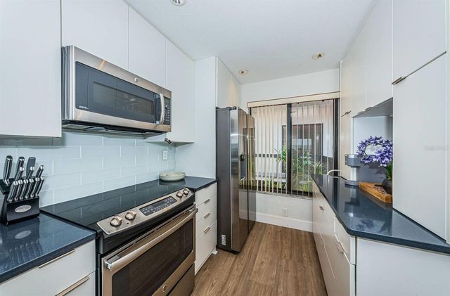 6365 BAHIA DEL MAR BOULEVARD 210, St Petersburg, FL 33715