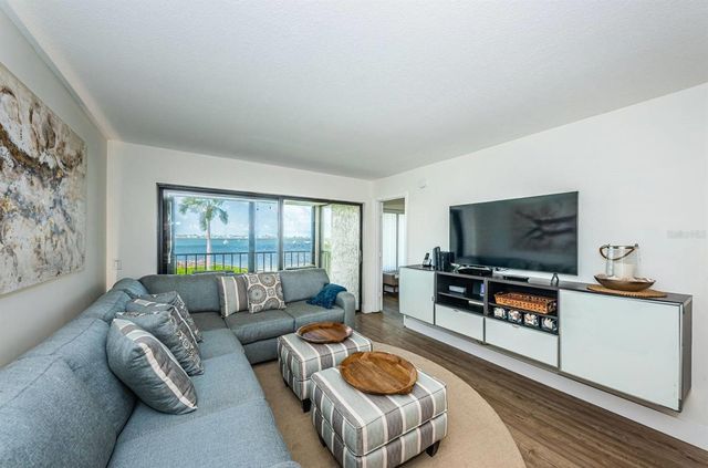 6365 BAHIA DEL MAR BOULEVARD 210, St Petersburg, FL 33715