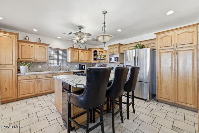 10231 E Avenue R2, Littlerock, CA 93543