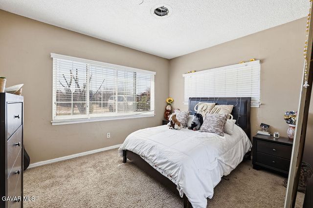 10231 E Avenue R2, Littlerock, CA 93543