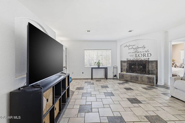 10231 E Avenue R2, Littlerock, CA 93543