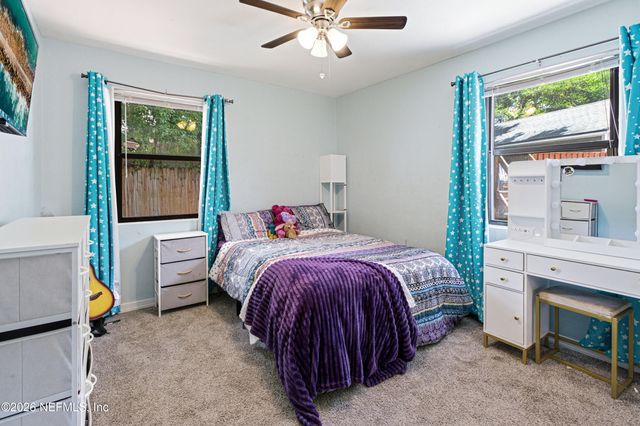 837 LEONIE Circle, Jacksonville, FL 32211