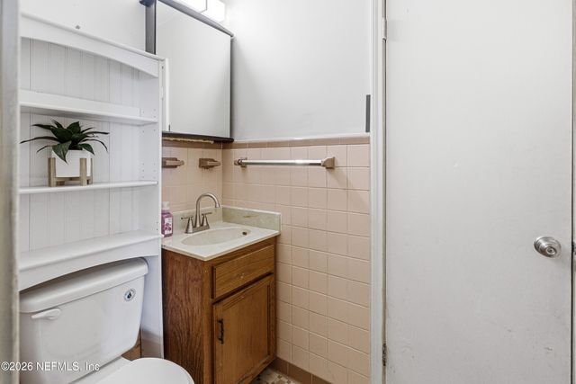 837 LEONIE Circle, Jacksonville, FL 32211