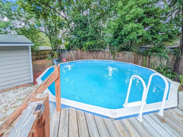837 LEONIE Circle, Jacksonville, FL 32211