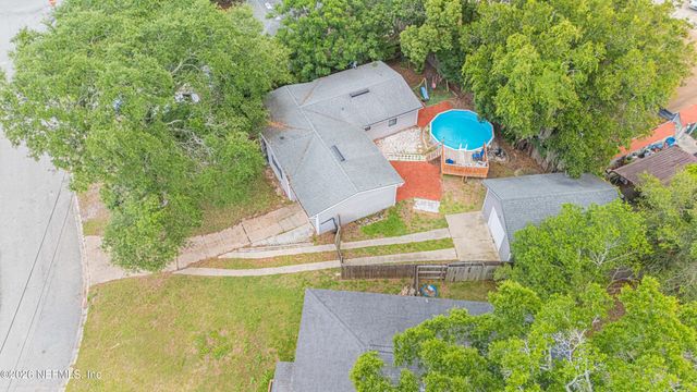 837 LEONIE Circle, Jacksonville, FL 32211