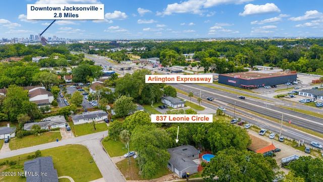 837 LEONIE Circle, Jacksonville, FL 32211