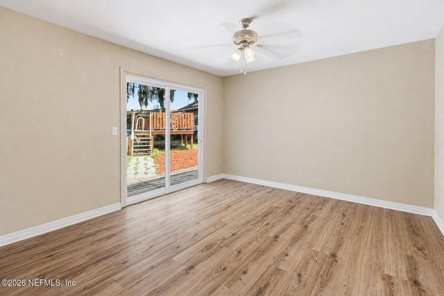 837 LEONIE Circle, Jacksonville, FL 32211