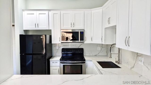 8310 Regents Rd 3-H, University City, CA 92122