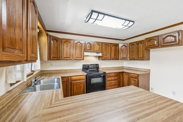 118 Hickory Hill Dr, Estill Springs, TN 37330