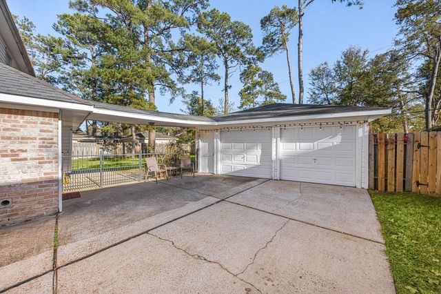 5407 Old Lodge Drive, Houston, TX 77066