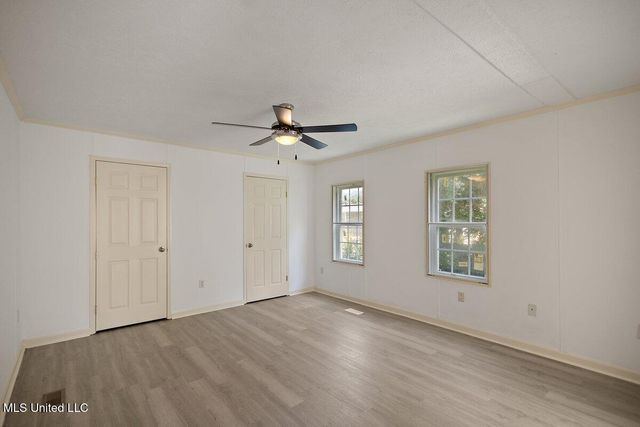 512 Ridgecrest Drive, Pearl, MS 39208