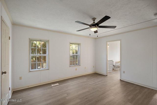 512 Ridgecrest Drive, Pearl, MS 39208