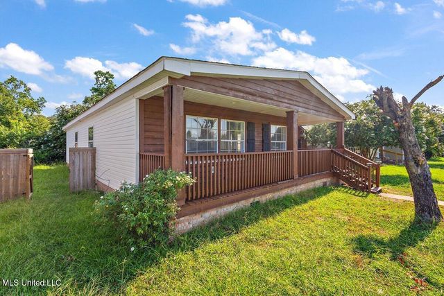 512 Ridgecrest Drive, Pearl, MS 39208