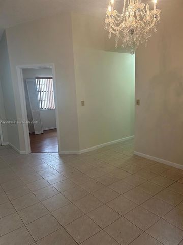 5901 Chester Ln, Davie, FL 33331