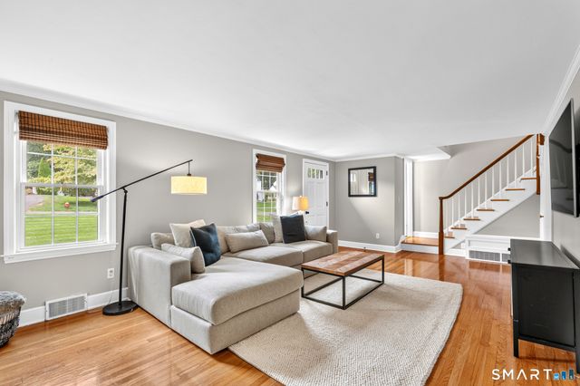 48 Wells Farm Drive, Wethersfield, CT 06109