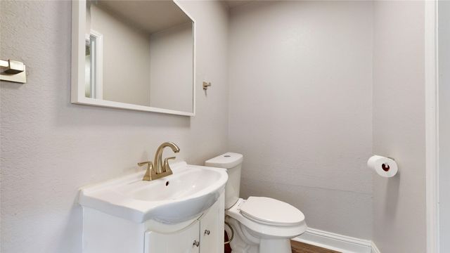 1716 Carla Avenue, Arlington, TX 76014