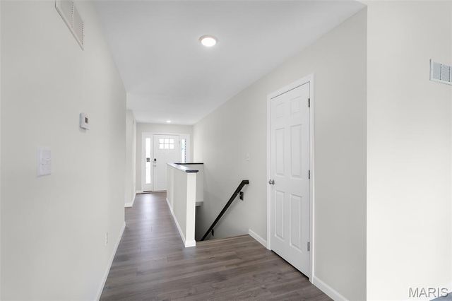 2304 Fernau Court, Florissant, MO 63031