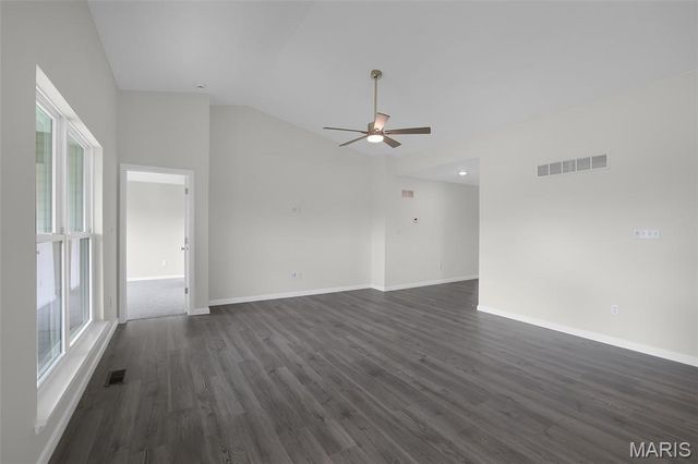 2304 Fernau Court, Florissant, MO 63031