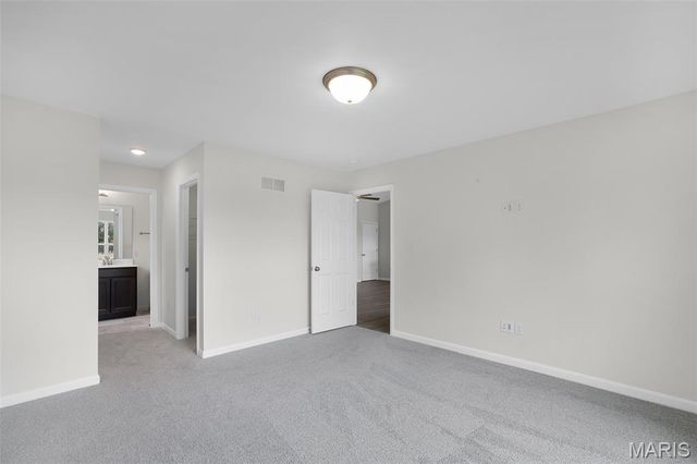 2304 Fernau Court, Florissant, MO 63031