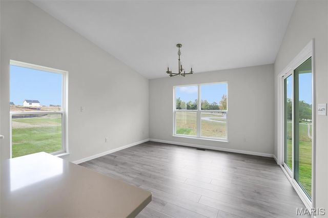 2304 Fernau Court, Florissant, MO 63031