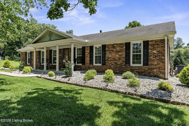 3718 Echo Valley Cir, La Grange, KY 40031